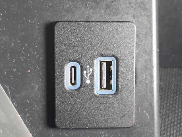 Certified 2023 Ford F150 Lariat AWD/4WD image 44