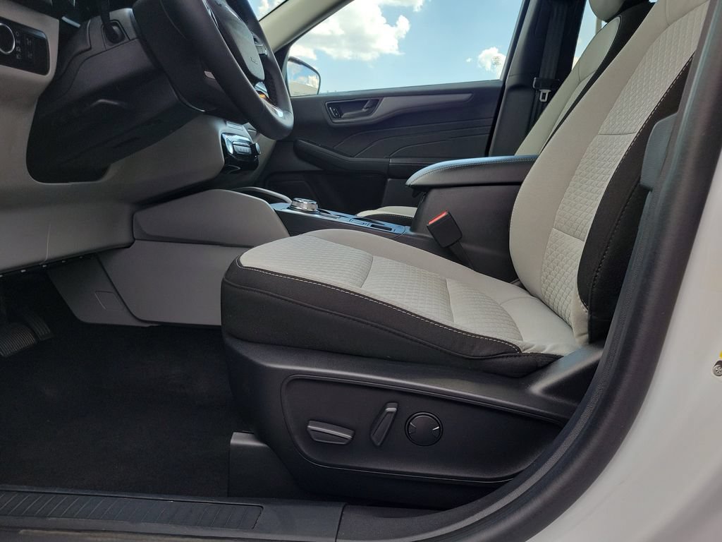 Certified 2023 Ford Escape Active w/ Tech Pack #1 AWD/4WD image 18