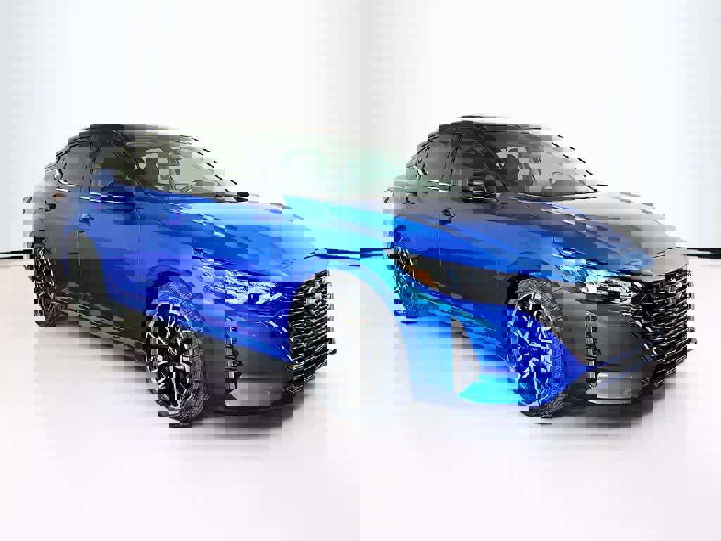 Used 2025 Nissan Sentra SR w/ SR Premium Package image 7