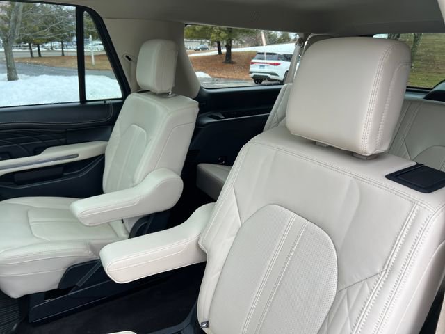 Certified 2023 Ford Expedition Max Platinum image 24