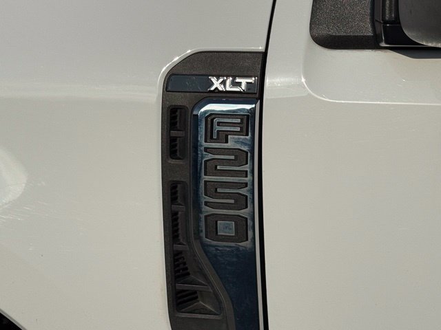Certified 2024 Ford F250 XLT w/ FX4 Off-Road Package AWD/4WD image 5