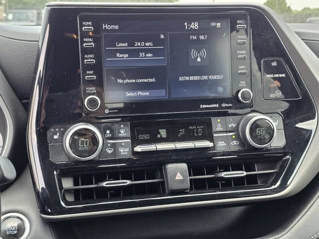 Used 2021 Toyota Highlander XLE FWD image 10