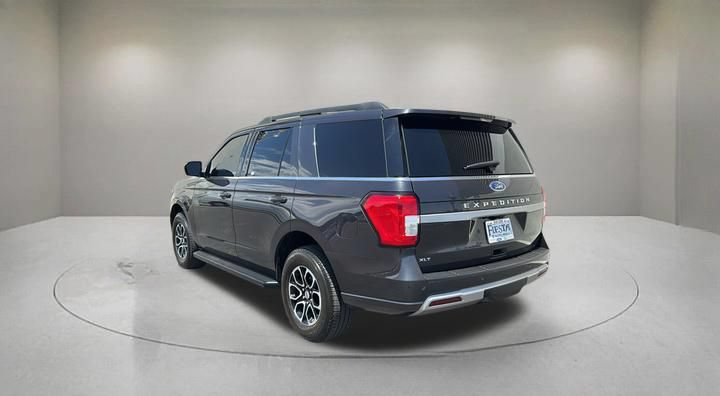 Certified 2024 Ford Expedition XLT RWD image 4