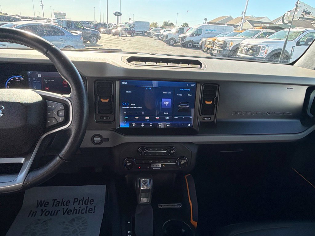 Certified 2023 Ford Bronco Badlands w/ Sasquatch Package AWD/4WD image 24