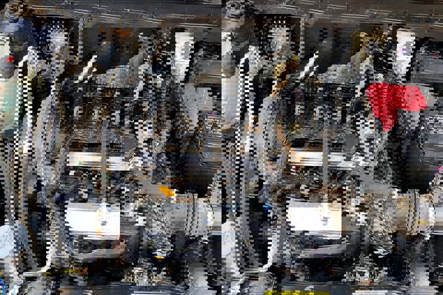 Used 2020 Nissan Kicks SR image 33