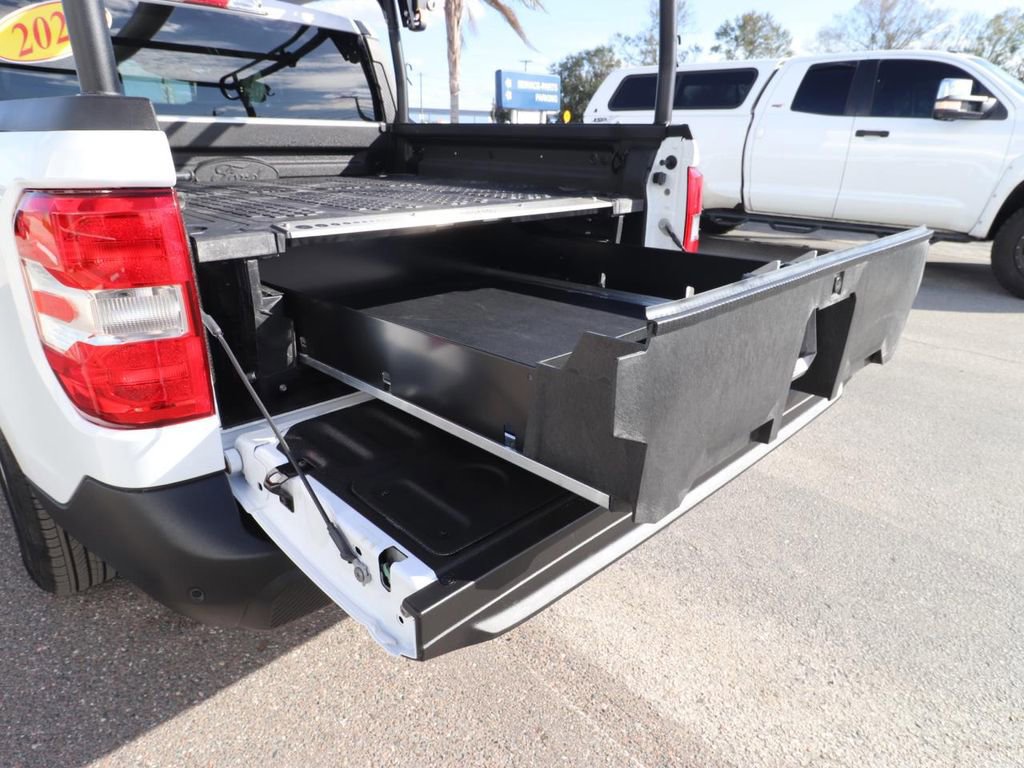 Certified 2025 Ford Maverick XLT w/ Equipment Group 302A image 17