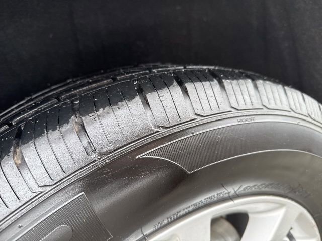 Used 2020 Dodge Durango SXT image 11