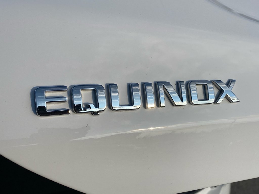 Used 2022 Chevrolet Equinox LT AWD/4WD image 17