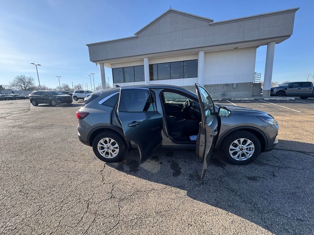 Certified 2023 Ford Escape Active image 8