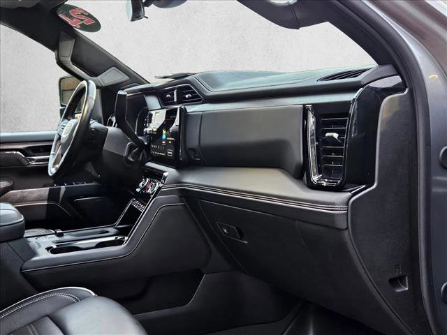 Used 2024 GMC Sierra 2500 AT4X AWD/4WD image 21
