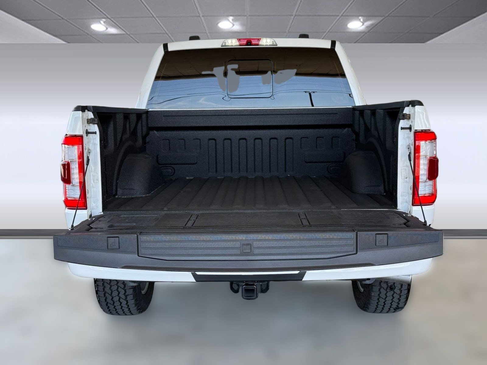 Certified 2023 Ford F150 Platinum w/ Equipment Group 701A High AWD/4WD image 34