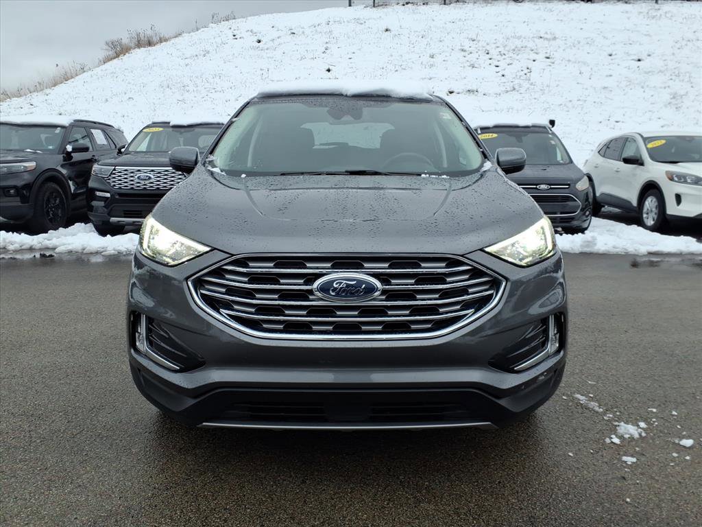 Certified 2022 Ford Edge SEL w/ Convenience Package image 2