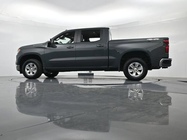 Used 2025 Chevrolet Silverado 1500 LT AWD/4WD image 41
