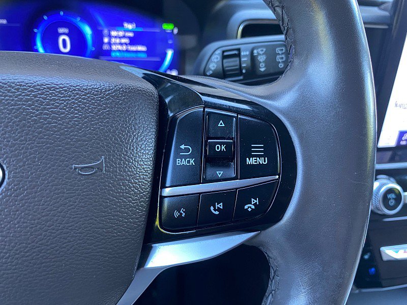 Certified 2023 Ford Explorer Platinum w/ Technology Package AWD/4WD image 53