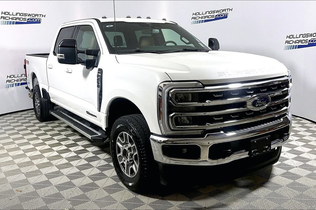 Certified 2025 Ford F250 Lariat w/ FX4 Off-Road Package AWD/4WD image 3