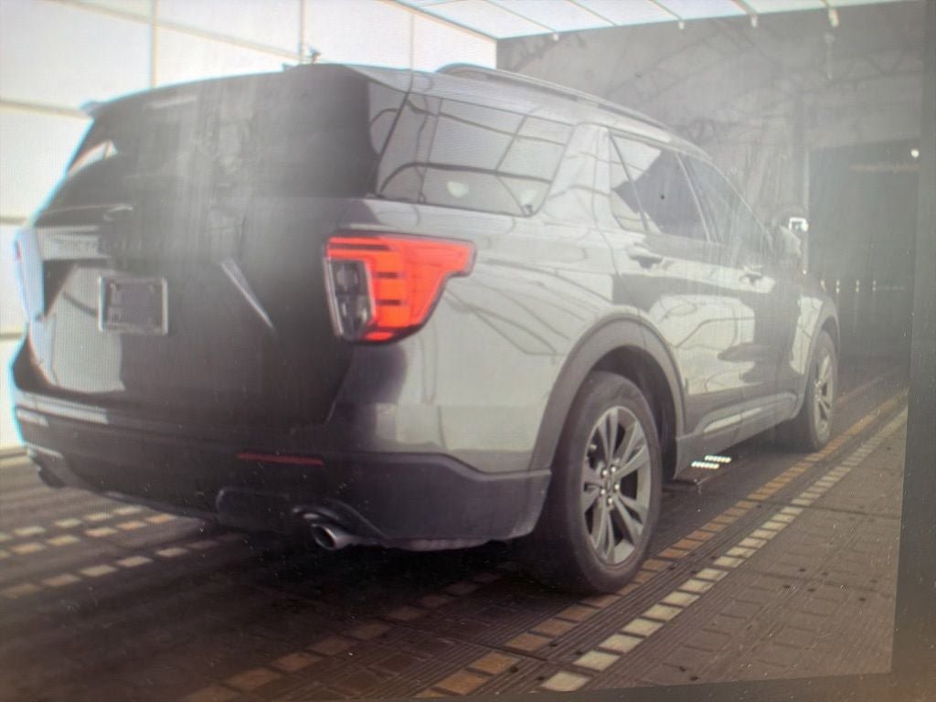 Certified 2023 Ford Explorer XLT w/ Equipment Group 202A RWD image 2
