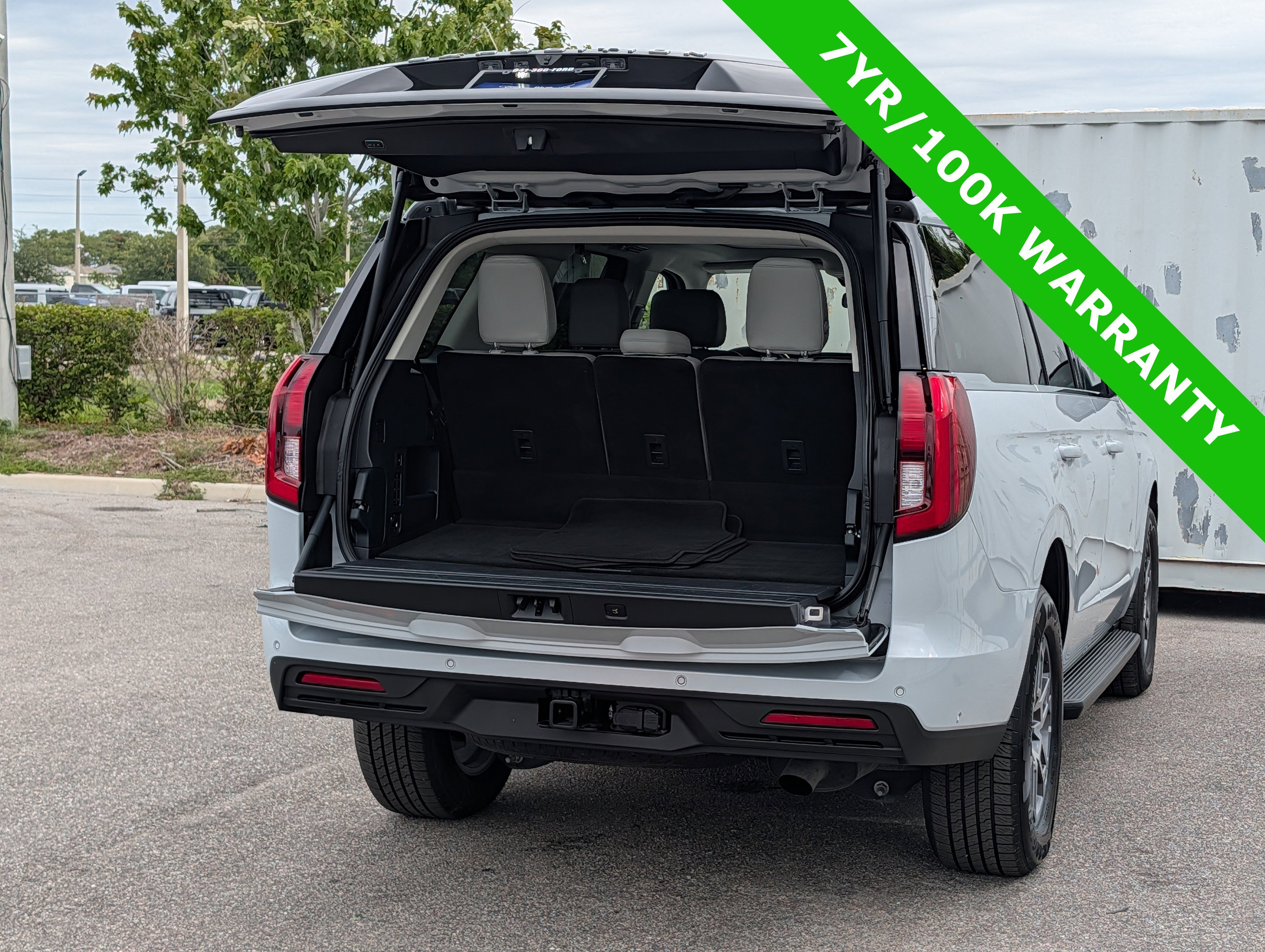 Certified 2025 Ford Expedition Active RWD image 16