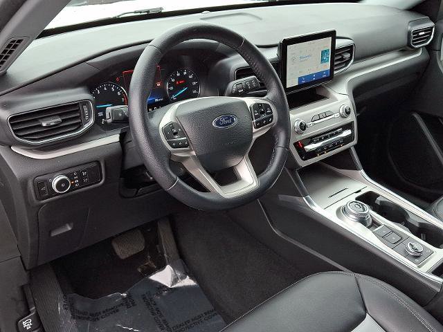 Certified 2023 Ford Explorer XLT w/ Equipment Group 202A AWD/4WD image 12