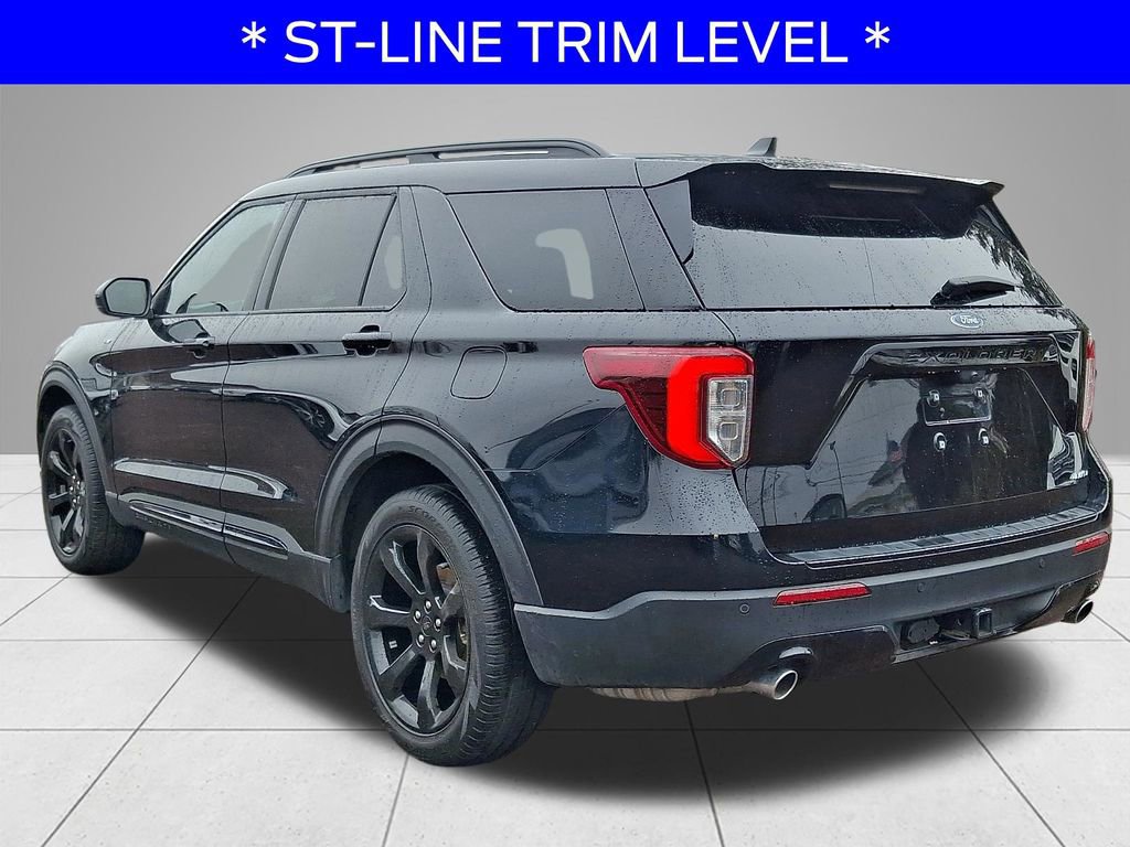 Certified 2023 Ford Explorer ST-Line w/ Class IV Trailer Tow Package image 3