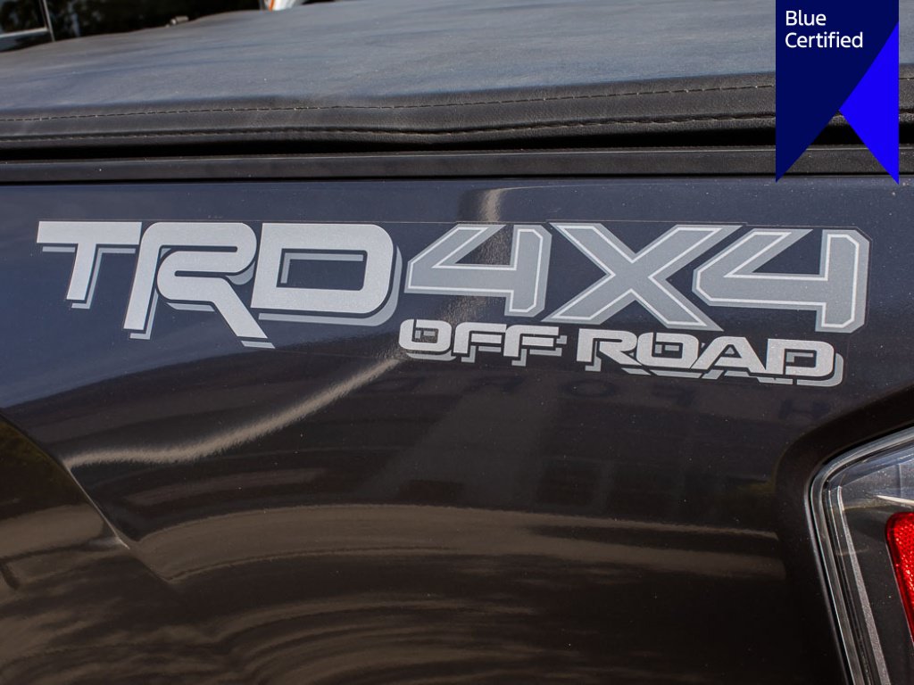 Used 2021 Toyota Tacoma TRD Off-Road w/ Technology Package AWD/4WD image 11