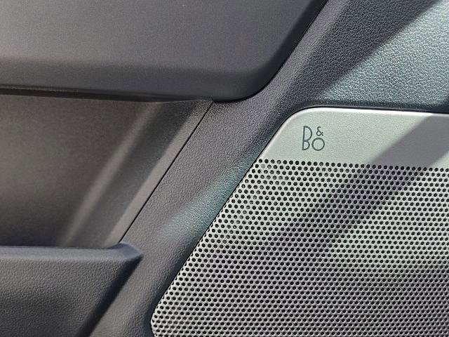 Certified 2021 Ford F150 Lariat w/ Equipment Group 501A Mid image 21