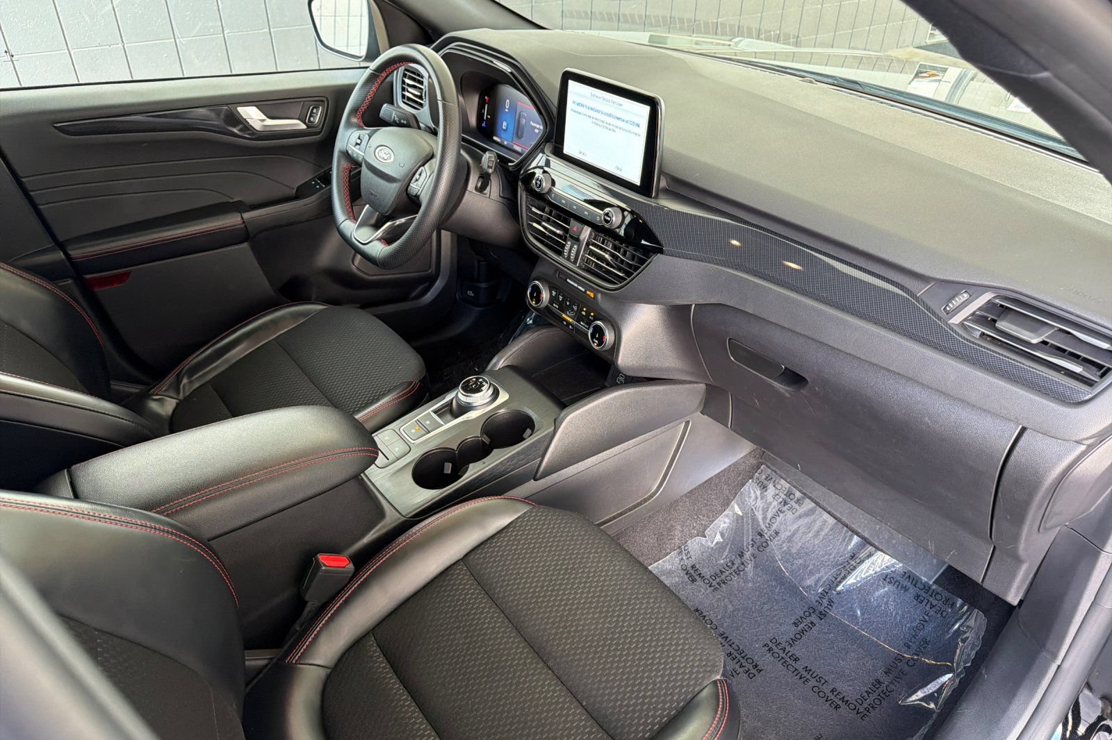 Certified 2025 Ford Escape ST-Line FWD image 20