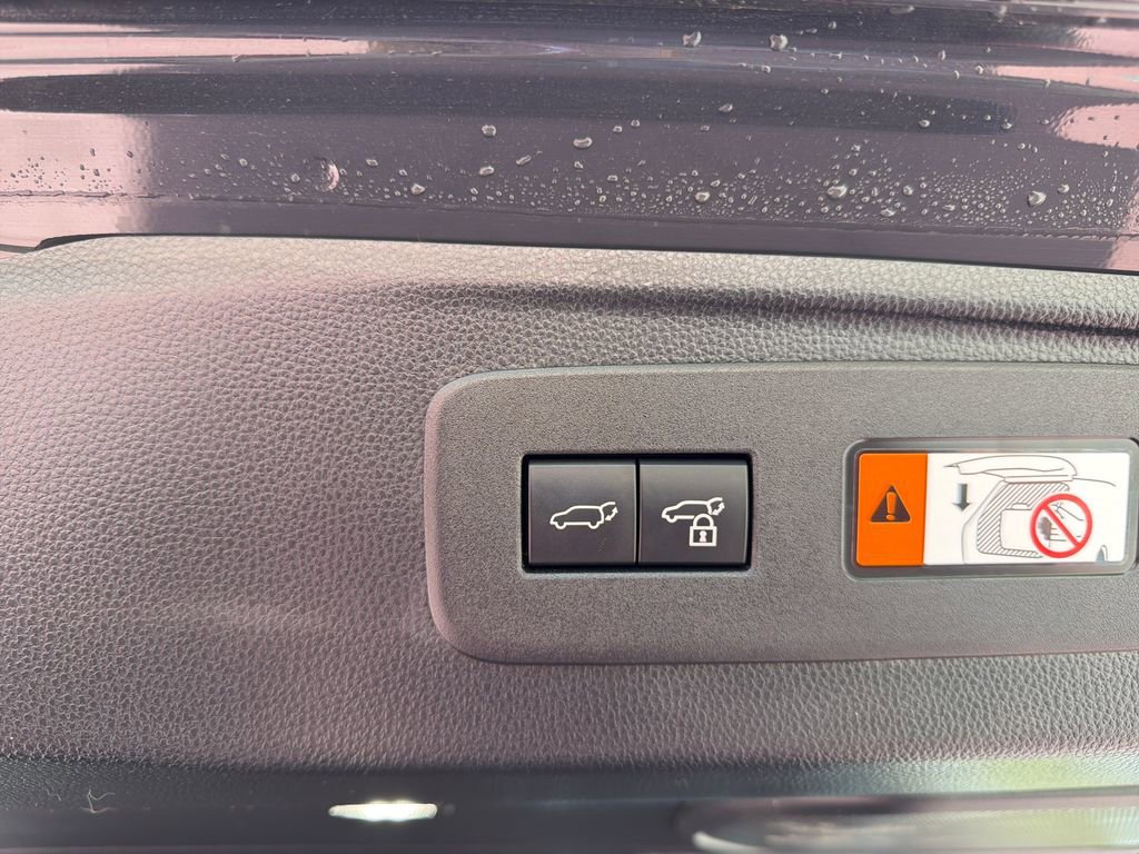 Used 2025 Toyota Land Cruiser w/ Premium Package image 25