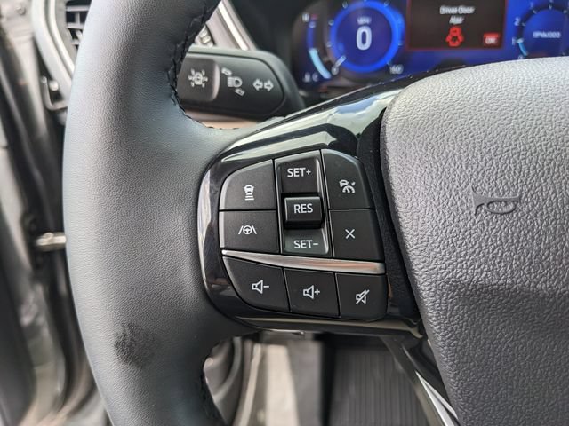 Certified 2022 Ford Escape SEL w/ Technology Package AWD/4WD image 30