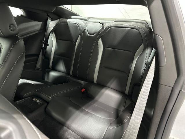 Used 2018 Chevrolet Camaro SS RWD image 12