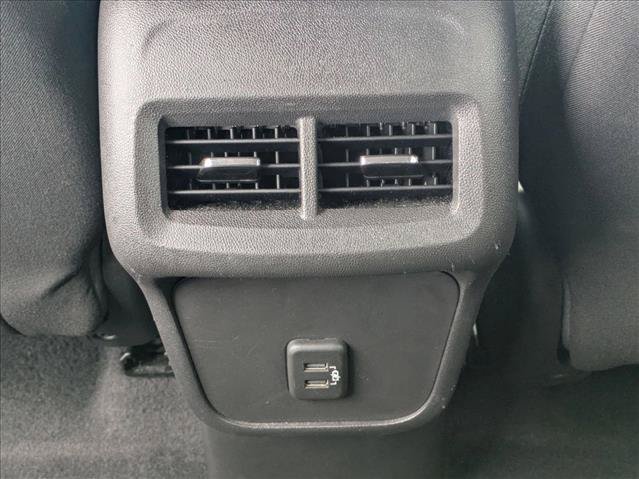 Used 2020 Chevrolet Equinox LS w/ LS Convenience Package FWD image 16