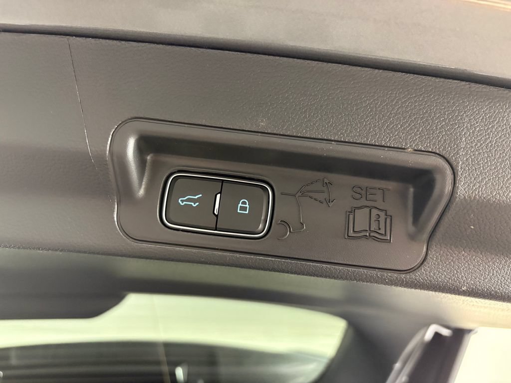 Certified 2026 Ford Explorer ST-Line w/ ST-Line Street Pack AWD/4WD image 34