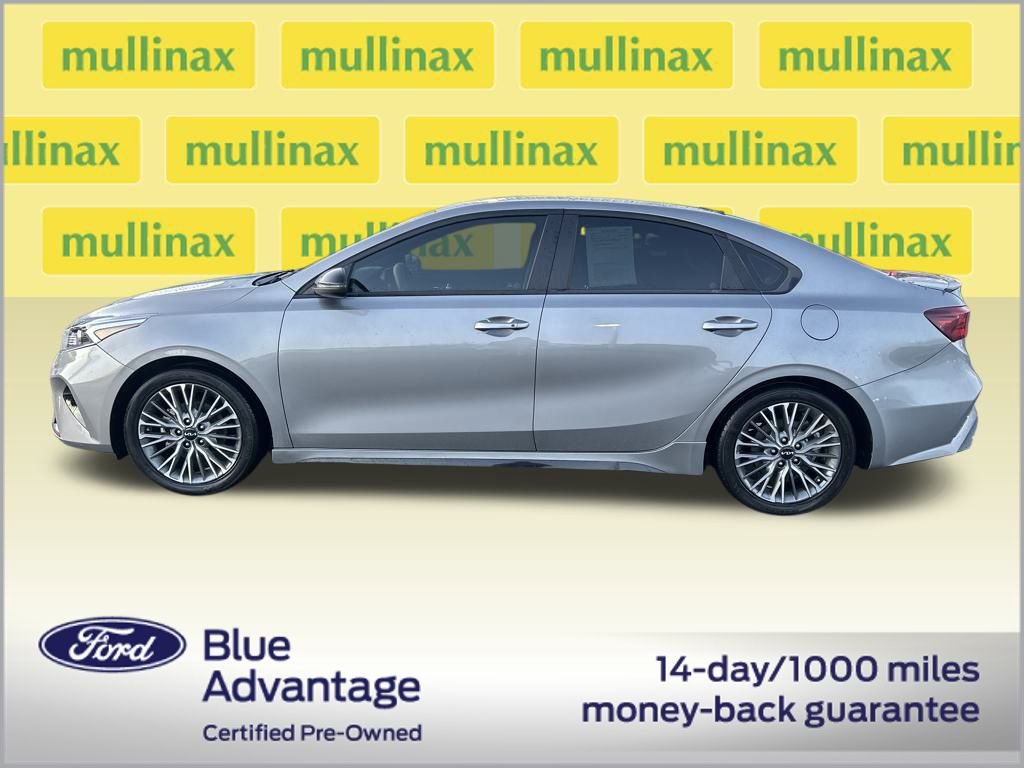 Used 2022 Kia Forte GT-Line w/ GT-Line Premium Package image 12