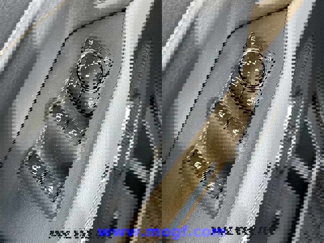 Certified 2024 Ford Expedition Limited image 27