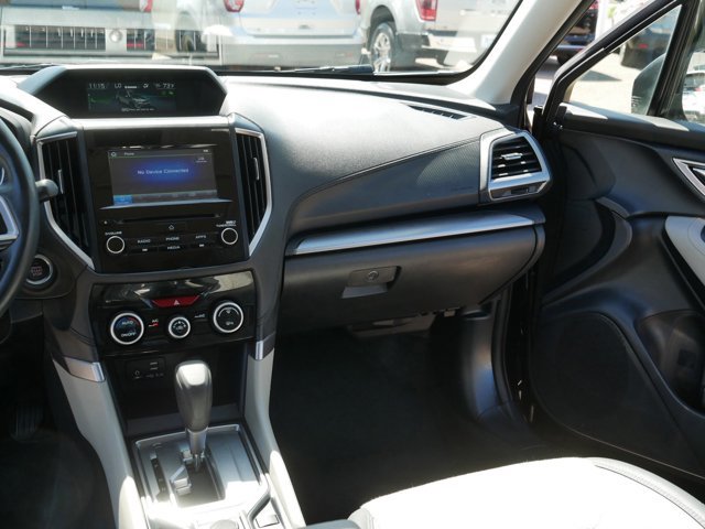 Used 2020 Subaru Forester Premium AWD/4WD image 22