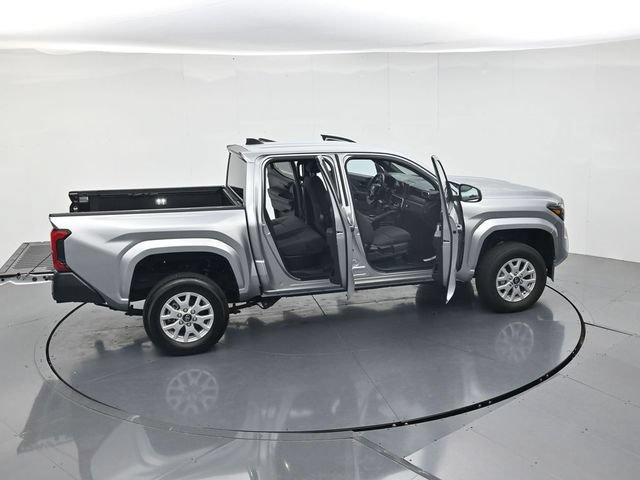 Used 2024 Toyota Tacoma SR w/ SR Upgrade Package AWD/4WD image 42