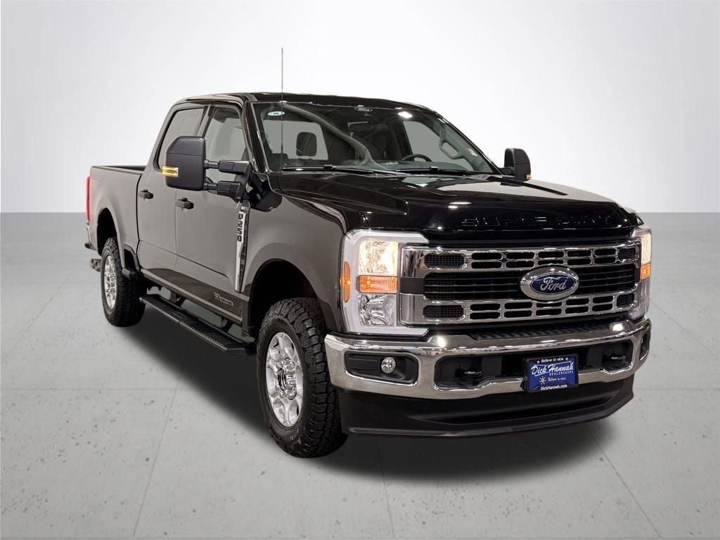 Certified 2025 Ford F250 XLT w/ FX4 Off-Road Package image 9