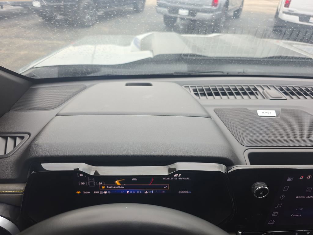 Used 2024 Chevrolet Colorado ZR2 w/ Technology Package image 33