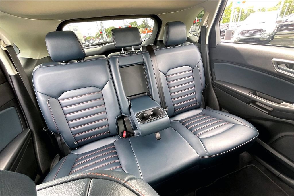 Certified 2023 Ford Edge SEL w/ Sport Appearance Package AWD/4WD image 27