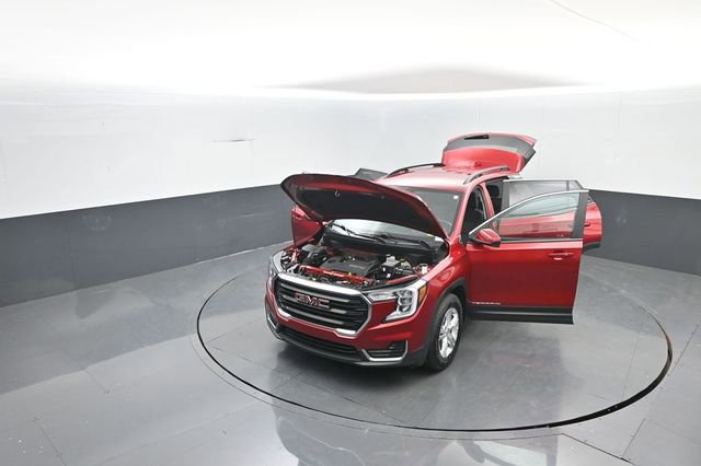 Used 2022 GMC Terrain SLE w/ Driver Convenience Package image 35