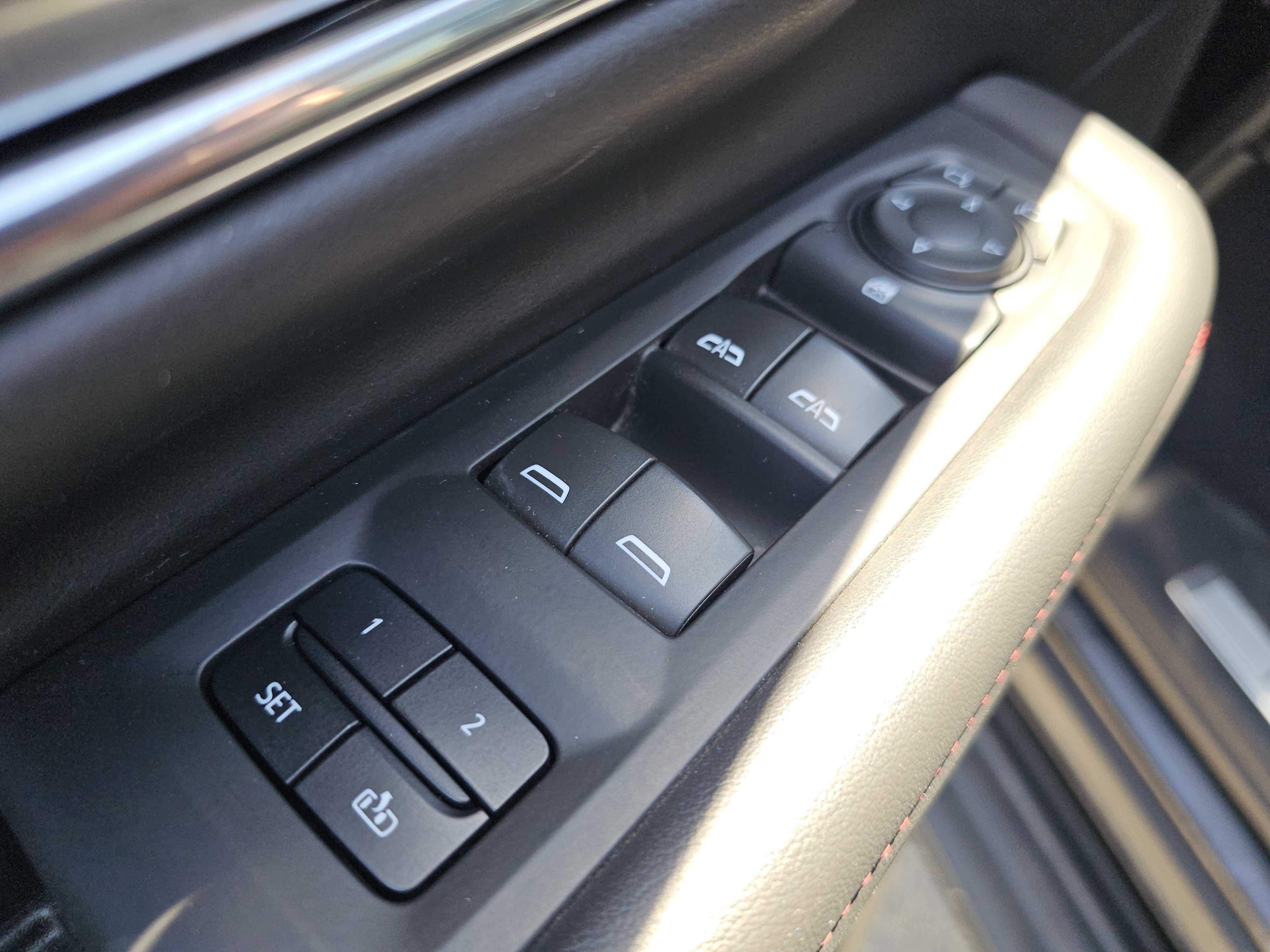 Used 2023 Chevrolet Tahoe RST AWD/4WD image 31