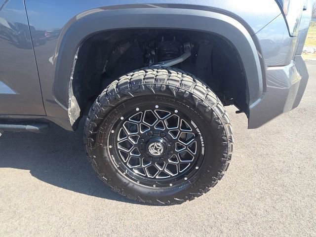 Used 2024 Toyota Tundra Limited image 9