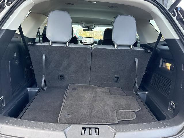 Certified 2025 Ford Explorer Active w/ Active Comfort Package image 27