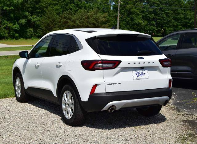 Certified 2024 Ford Escape Active w/ Cold Weather Package FWD image 28