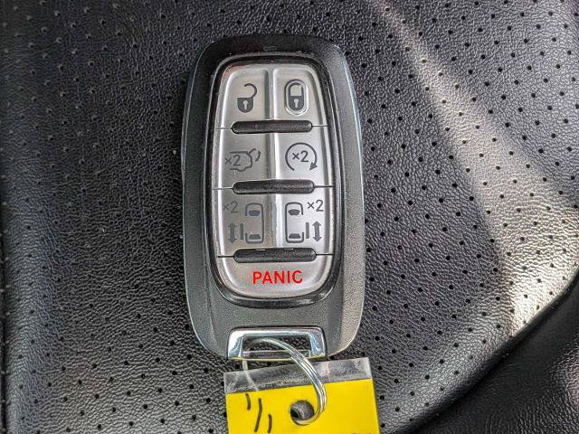 Used 2025 Chrysler Pacifica Select FWD image 29