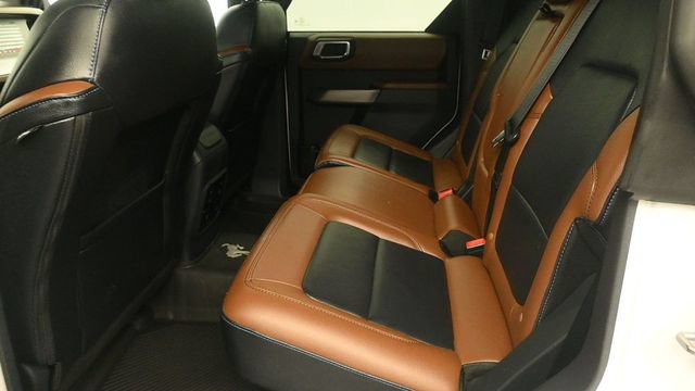 Certified 2022 Ford Bronco Outer Banks AWD/4WD image 10