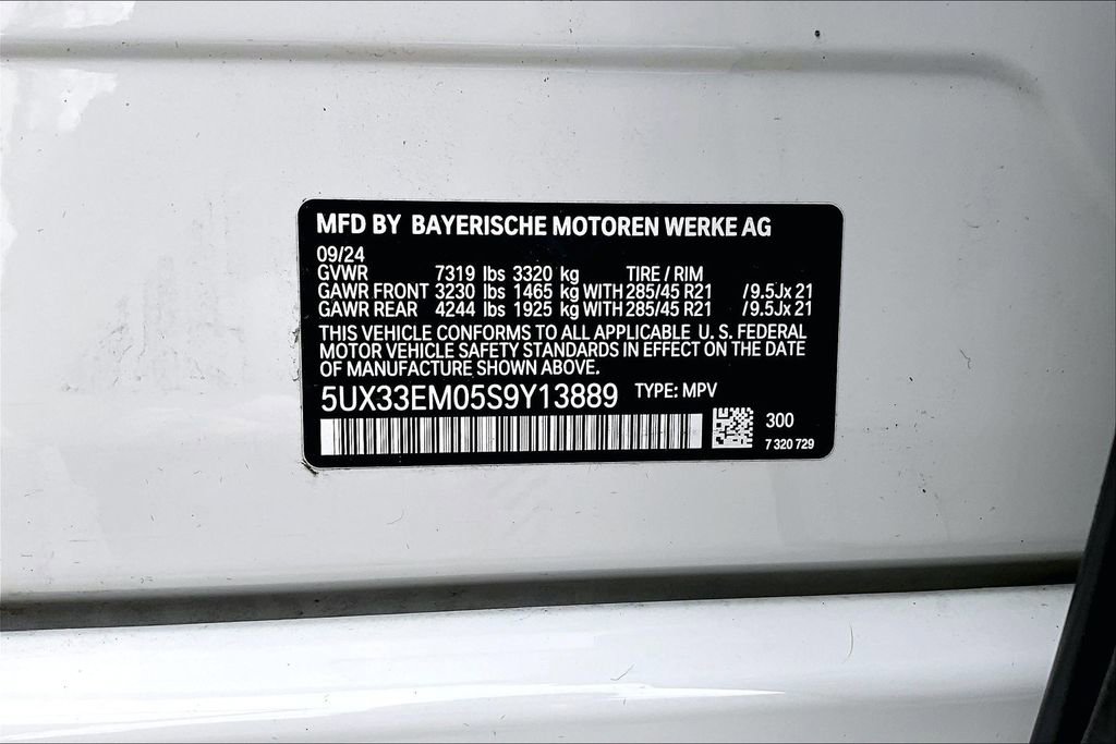 Used 2025 BMW X7 M60i w/ Climate Comfort Package AWD/4WD image 35