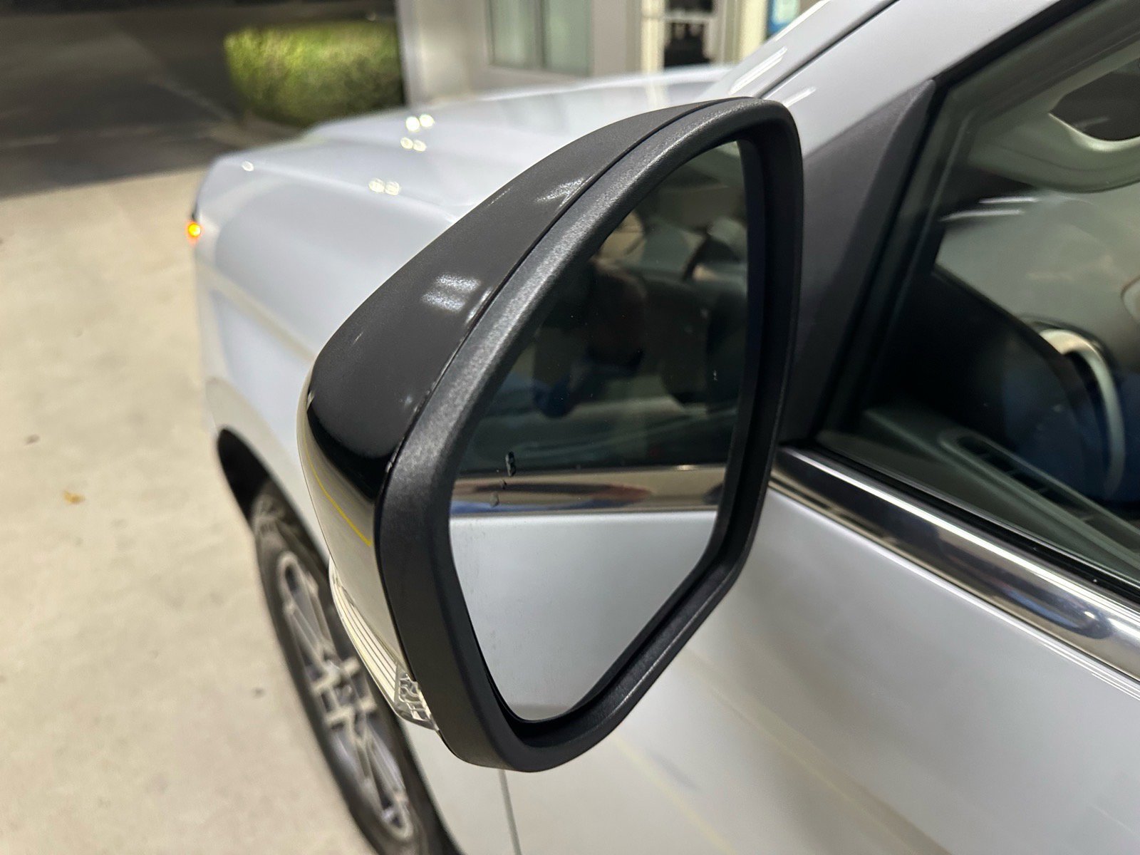 Certified 2025 Ford Expedition Active image 16