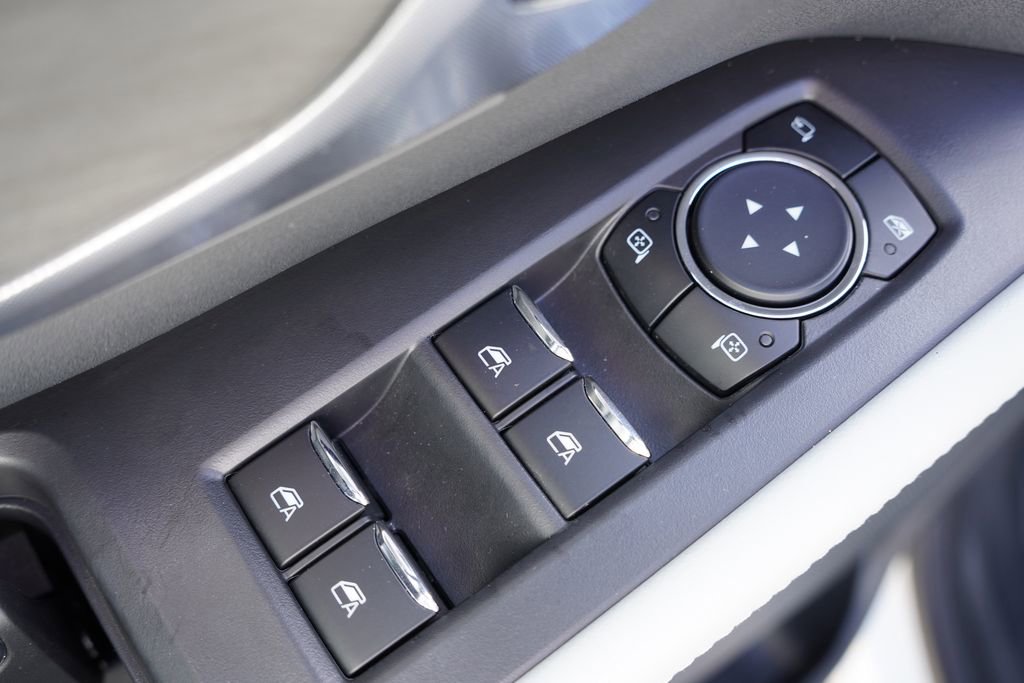 Certified 2025 Ford Expedition Max Platinum image 26