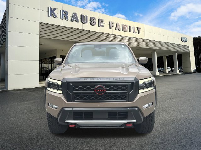 Used 2023 Nissan Frontier PRO-4X w/ Tow Package AWD/4WD image 2