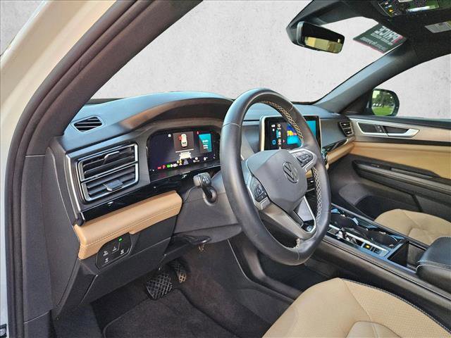Used 2024 Volkswagen Atlas Cross Sport SE FWD image 10